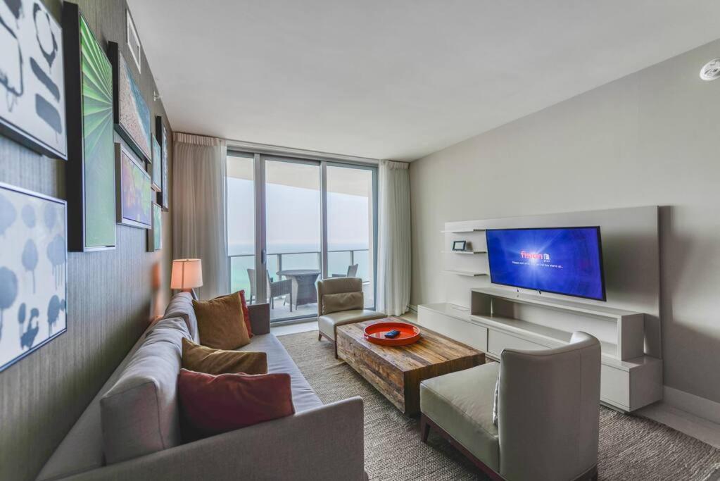 Spectacular Sunset Views Over The Ocean At Hollywood Exteriör bild